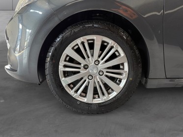 Peugeot 208 1.2 puretech 82ch bvm5 allure occasion simplicicar magny-en-vexin simplicicar simplicibike france