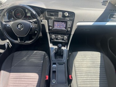 Volkswagen golf 1.2 tsi 105 bluemotion technology cup full entretien vw toit ouvrant radar av/ar garantie 12 mois occasion...