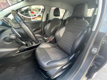 Peugeot 2008 1.2 puretech 110ch ss eat6 crossway occasion paris 15ème (75) simplicicar simplicibike france