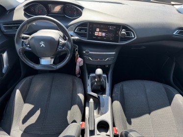 Peugeot 308 1.2 puretech 110ch ss bvm5 bc allure  applecarplay  garantie 12 mois occasion simplicicar vernon simplicicar...
