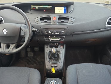 Renault scenic iii 1.5 dci 110ch expression bluetooth / climatisation auto bi-zone / garantie 6 mois occasion avignon (84)...