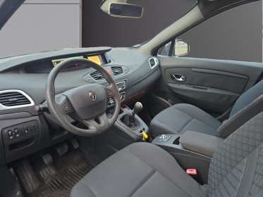 Renault scenic iii 1.5 dci 110ch expression bluetooth / climatisation auto bi-zone / garantie 6 mois occasion avignon (84)...