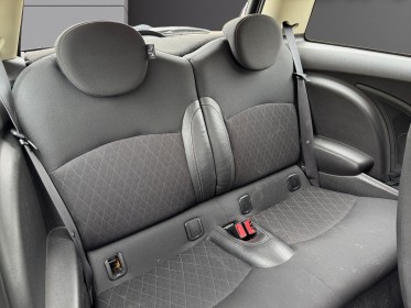 Mini mini r56 societe 122 ch cooper back street  jantes noir  garantie 12 mois occasion simplicicar vernon simplicicar...