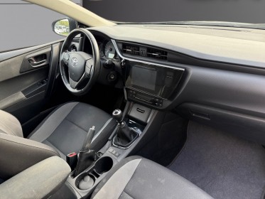 Toyota auris 90 d-4d active occasion simplicicar velay simplicicar simplicibike france