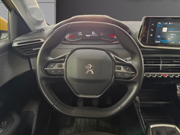 Peugeot 208 1.2 puretech 100 active carplay occasion simplicicar veauche simplicicar simplicibike france