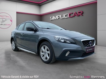 Volvo v40 cross country d2 120 momentum geartronic a occasion simplicicar rennes simplicicar simplicibike france