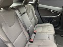 Volvo v40 cross country d2 120 momentum geartronic a occasion simplicicar rennes simplicicar simplicibike france