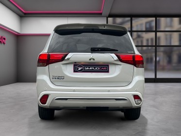 Mitsubishi outlander phev 2.4l phev twin motor 4wd instyle/toit ouv/attelage amov/ garantie 1an occasion  simplicicar nord...