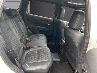 Mitsubishi outlander phev 2.4l phev twin motor 4wd instyle/toit ouv/attelage amov/ garantie 1an occasion  simplicicar nord...