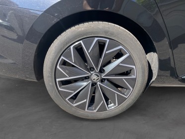 Skoda superb combi 2.0 tdi 200 scr dsg7 4x4 laurin  klement occasion simplicicar vaucresson simplicicar simplicibike france