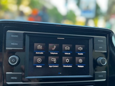 Volkswagen t-roc 1.0 tsi 110 start/stop bvm6 life/ carplay/sieges chauffants/camera de recul / volant chauffant occasion...