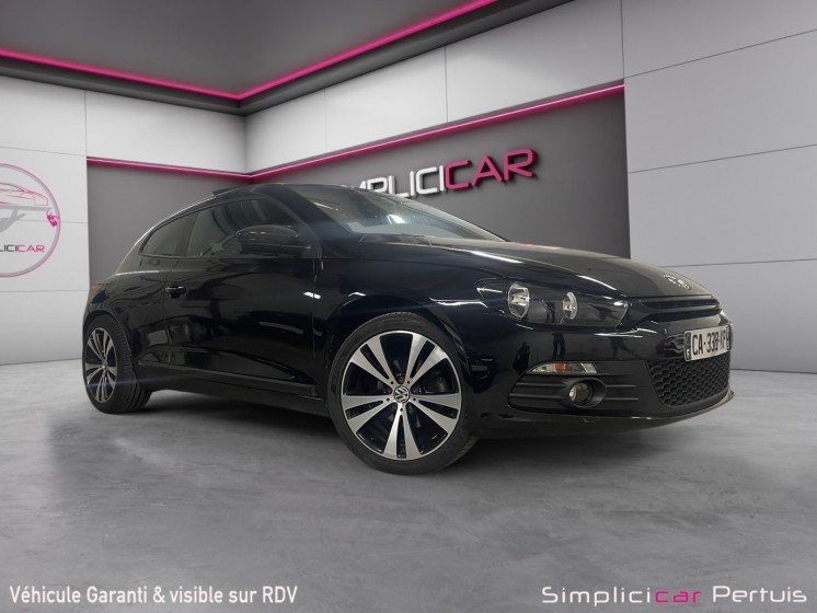 Volkswagen scirocco 2.0 tdi 140 fap sportline // toit ouvrant occasion simplicicar pertuis  simplicicar simplicibike france