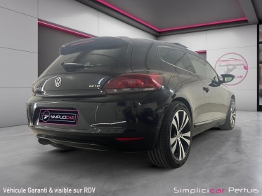 Volkswagen scirocco 2.0 tdi 140 fap sportline // toit ouvrant occasion simplicicar pertuis  simplicicar simplicibike france