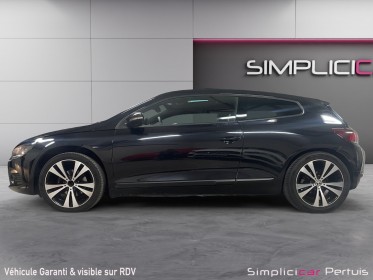 Volkswagen scirocco 2.0 tdi 140 fap sportline // toit ouvrant occasion simplicicar pertuis  simplicicar simplicibike france