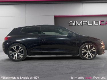 Volkswagen scirocco 2.0 tdi 140 fap sportline // toit ouvrant occasion simplicicar pertuis  simplicicar simplicibike france