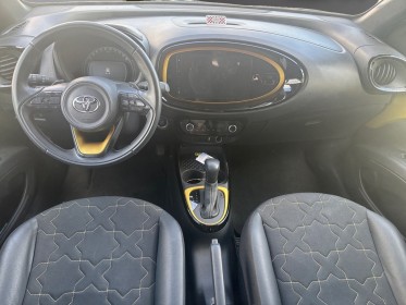 Toyota aygo x 1.0 vvt-i 72 s-cvt air design toit ouvrant carplay boite auto garantie 12 mois occasion montpellier (34)...