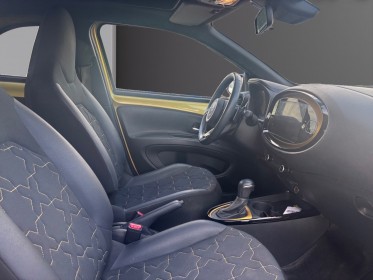 Toyota aygo x 1.0 vvt-i 72 s-cvt air design toit ouvrant carplay boite auto garantie 12 mois occasion montpellier (34)...