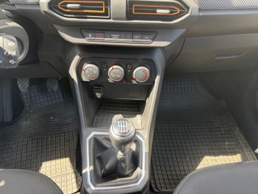 Dacia sandero tce 90 - 22b confort garantie 12 mois occasion montpellier (34) simplicicar simplicibike france