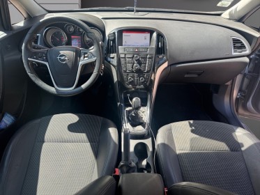 Opel astra 1.6 cdti 136 ch fap start/stop ecoflex cosmo occasion cannes (06) simplicicar simplicibike france
