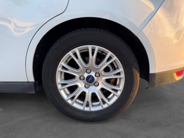 Ford grand c-max 2.0 tdci 115 fap titanium powershift a ii garantie 12 mois ii occasion osny simplicicar simplicibike france