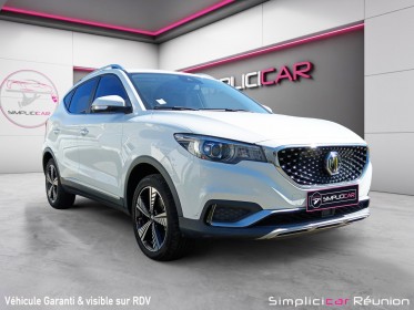 Mg zs zs 143 ch ev finition luxury / toit  ouvrant / carplay / caméra de recul occasion réunion ville st pierre simplicicar...