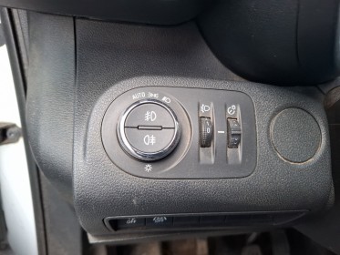 Opel combo cargo 1.5 100 ch l1h1 bvm5 augmente pack business occasion simplicicar velay simplicicar simplicibike france