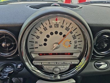 Mini hatch r56 cooper 1.6i - 120ch - suivi d'entretien complet - bluetooth / clim. auto / garantie 12 mois occasion avignon...