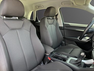 Audi q3 35 tfsi 150 ch s tronic 7 business line - attelage - carplay - garantie 12 mois occasion simplicicar nimes - rb auto...