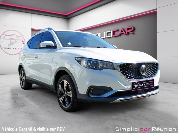Mg zs zs 143 ch ev finition luxury / toit  ouvrant / carplay / caméra de recul occasion réunion ville st pierre simplicicar...
