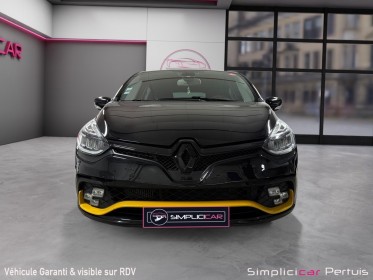 Renault clio iv 1.6 turbo 220 edc 18 rs // bose / sieges chauffants / akrapovic /  gps / garantie 12 mois occasion...