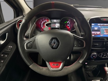 Renault clio iv 1.6 turbo 220 edc 18 rs // bose / sieges chauffants / akrapovic /  gps / garantie 12 mois occasion...