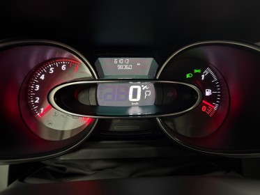 Renault clio iv 1.6 turbo 220 edc 18 rs // bose / sieges chauffants / akrapovic /  gps / garantie 12 mois occasion...