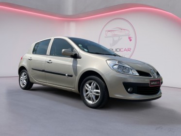 Renault clio iii 1.6 16v 110 luxe privilège / 1 ère mains / idéale jeune permis occasion simplicicar orgeval  simplicicar...