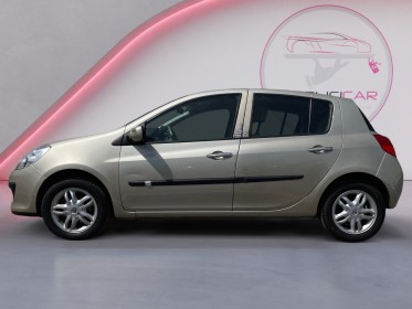 Renault clio iii 1.6 16v 110 luxe privilège / 1 ère mains / idéale jeune permis occasion simplicicar orgeval  simplicicar...