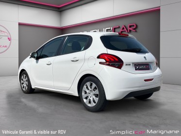 Peugeot 208 1.2l 82ch bvm5 style / distribution neuve / bluetooth / garantie 12 mois occasion simplicicar marignane ...