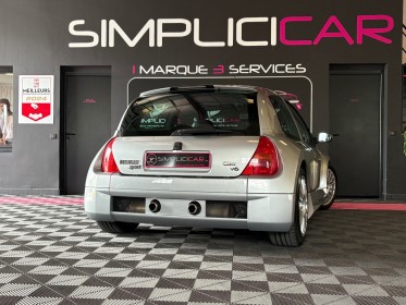 Renault clio 2.9i v6 - distribution faites - garantie 12 mois - occasion  simplicicar aix les bains simplicicar simplicibike...