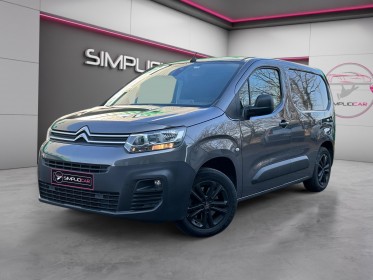 Citroen berlingo bluehdi/130cv/boite auto eat8/attelage/cameras- garantie 1 an occasion  simplicicar nord isere simplicicar...