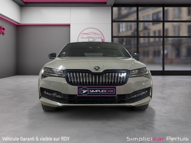 Skoda superb 1.4 tsi phev 218 ch dsg6 sportline // toit panoramique occasion simplicicar pertuis  simplicicar simplicibike...