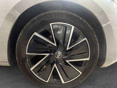 Skoda superb 1.4 tsi phev 218 ch dsg6 sportline // toit panoramique occasion simplicicar pertuis  simplicicar simplicibike...