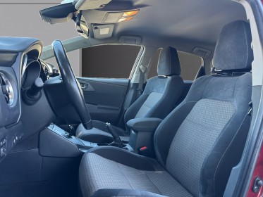 Toyota auris hybride 136h design camera de recul sieges chauffants kit main libre garantie 12 mois occasion montpellier (34)...