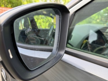 Volkswagen t-roc 2.0 tsi 300 start/stop dsg7 4motion r occasion simplicicar salon de provence simplicicar simplicibike france