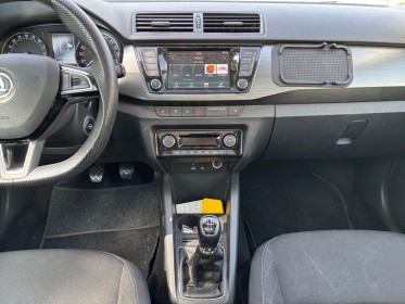 Skoda fabia 1.4 tdi 105 cr fap greentec style - toit panoramique occasion simplicicar lagny  simplicicar simplicibike france