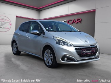 Peugeot 208 1.2 82ch bvm5 style courroie distribution faite garantie 12 mois occasion simplicicar vichy simplicicar...