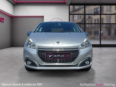 Peugeot 208 1.2 82ch bvm5 style courroie distribution faite garantie 12 mois occasion simplicicar vichy simplicicar...