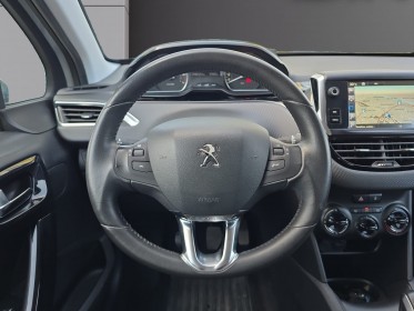 Peugeot 208 1.2 82ch bvm5 style courroie distribution faite garantie 12 mois occasion simplicicar vichy simplicicar...