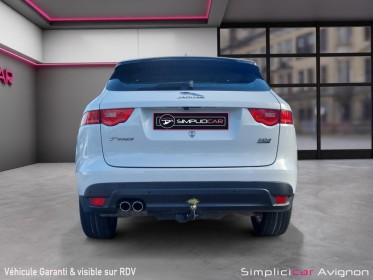 Jaguar f-pace 2.0d 180 ch bva8   toit panoramique pure attelage leds pure entretien a jour occasion avignon (84) simplicicar...