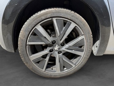 Peugeot 208 130cv/boite auto/gt pack/sieges chauffants/led interieur occasion simplicicar salon de provence simplicicar...