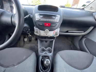 Toyota aygo 1.4 d up occasion simplicicar meaux simplicicar simplicibike france