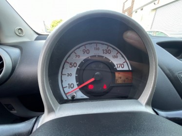 Toyota aygo 1.4 d up occasion simplicicar meaux simplicicar simplicibike france