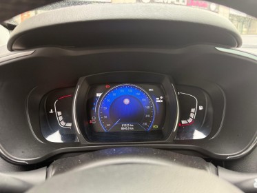 Renault kadjar tce 130 energy intens edc occasion montreuil (porte de vincennes)(75) simplicicar simplicibike france